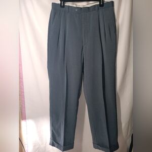 Men's Gray Pleated Pants